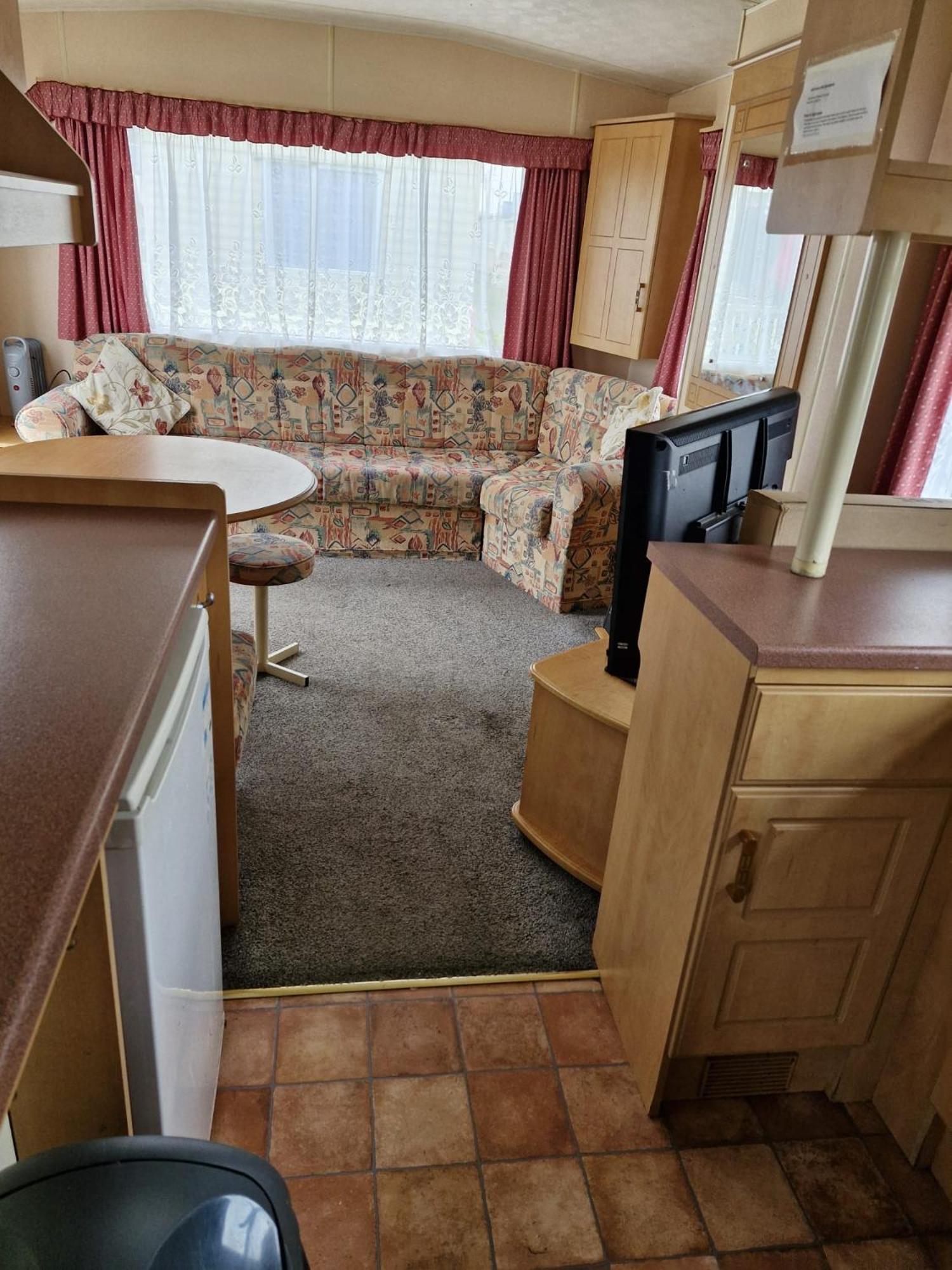 Beachside Caravan, Family-Friendly, Wifi *